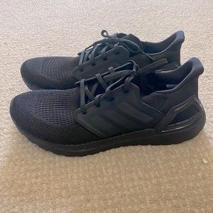 Mens Adidadas UltraBoost 20